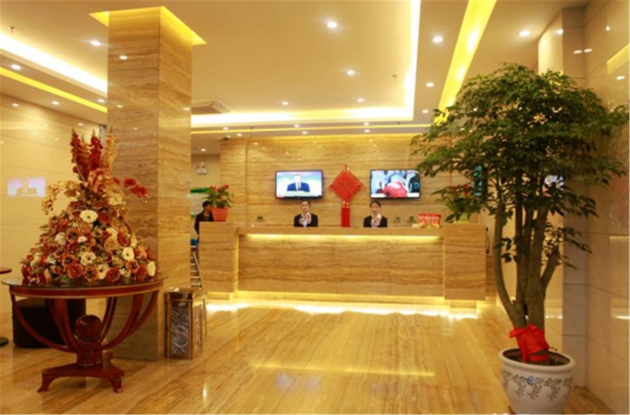 Greentree Inn Shanghai Hongqiao Hub Cao'An Road Huajiang Branch Road Express Hotel Jiading Экстерьер фото